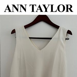 Ann Taylor Vneck Lined Sleevless Shell Blouse